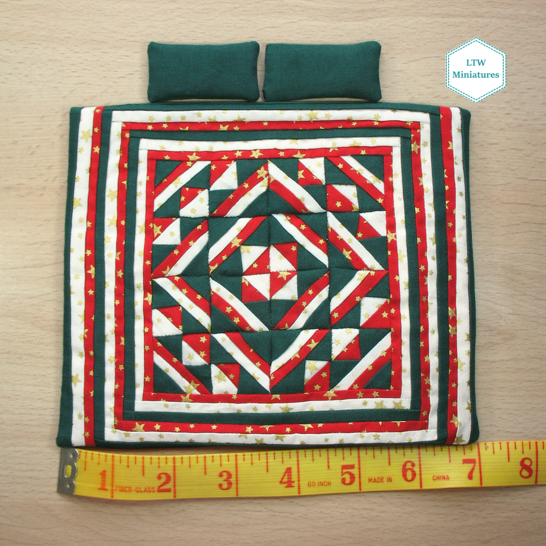 Christmas Triangles Double Quilt and Pillows for 1:12 Dollhouse