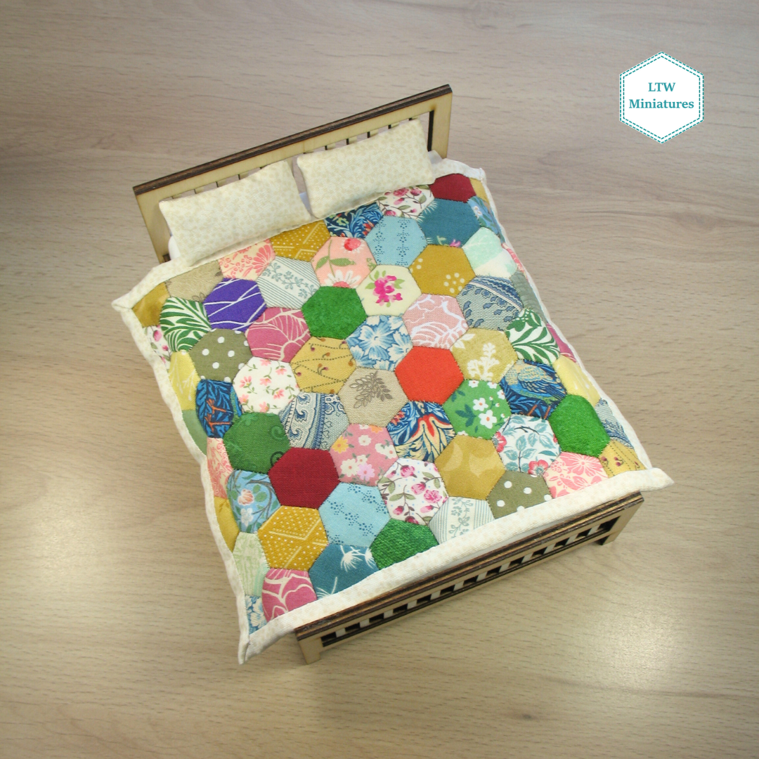 Scrappy Hexies Double Quilt and Pillows for 1:12 Dollhouse