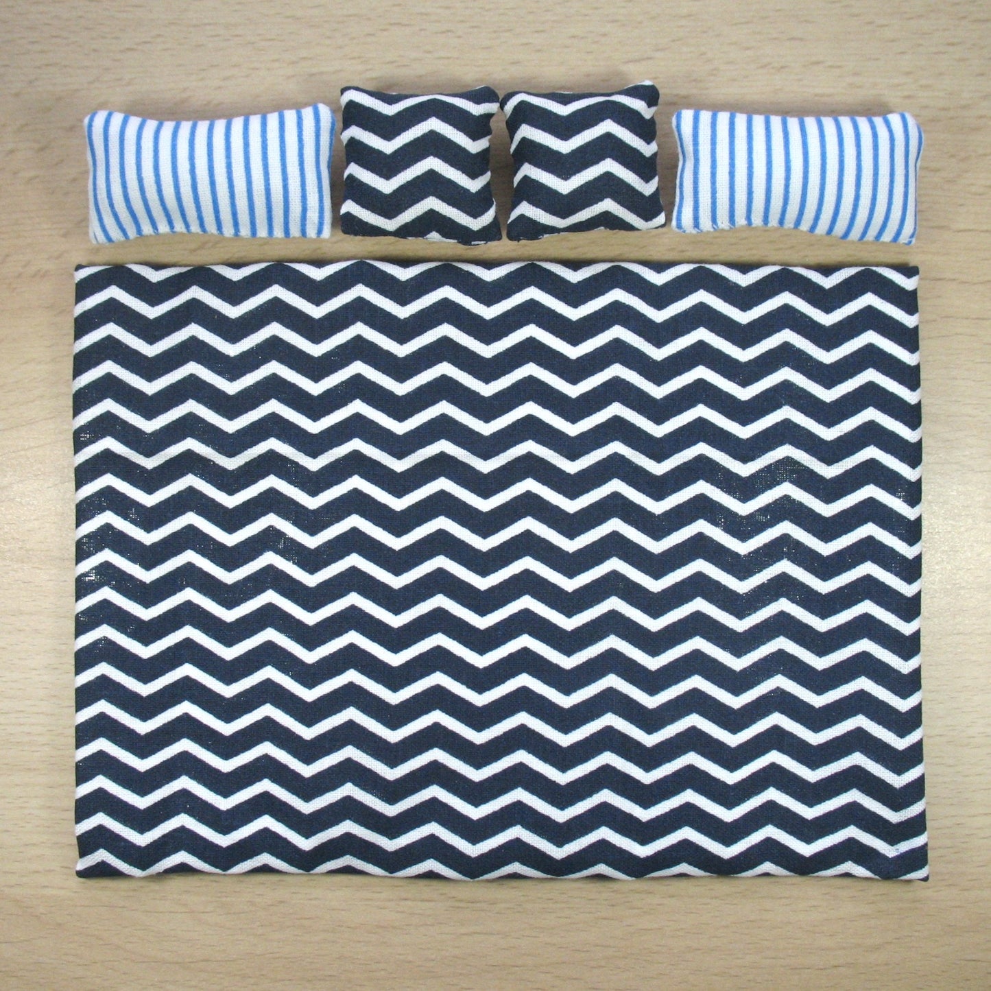 Modern Blue Hexies Double Quilt and Pillows for 1:12 Dollhouse