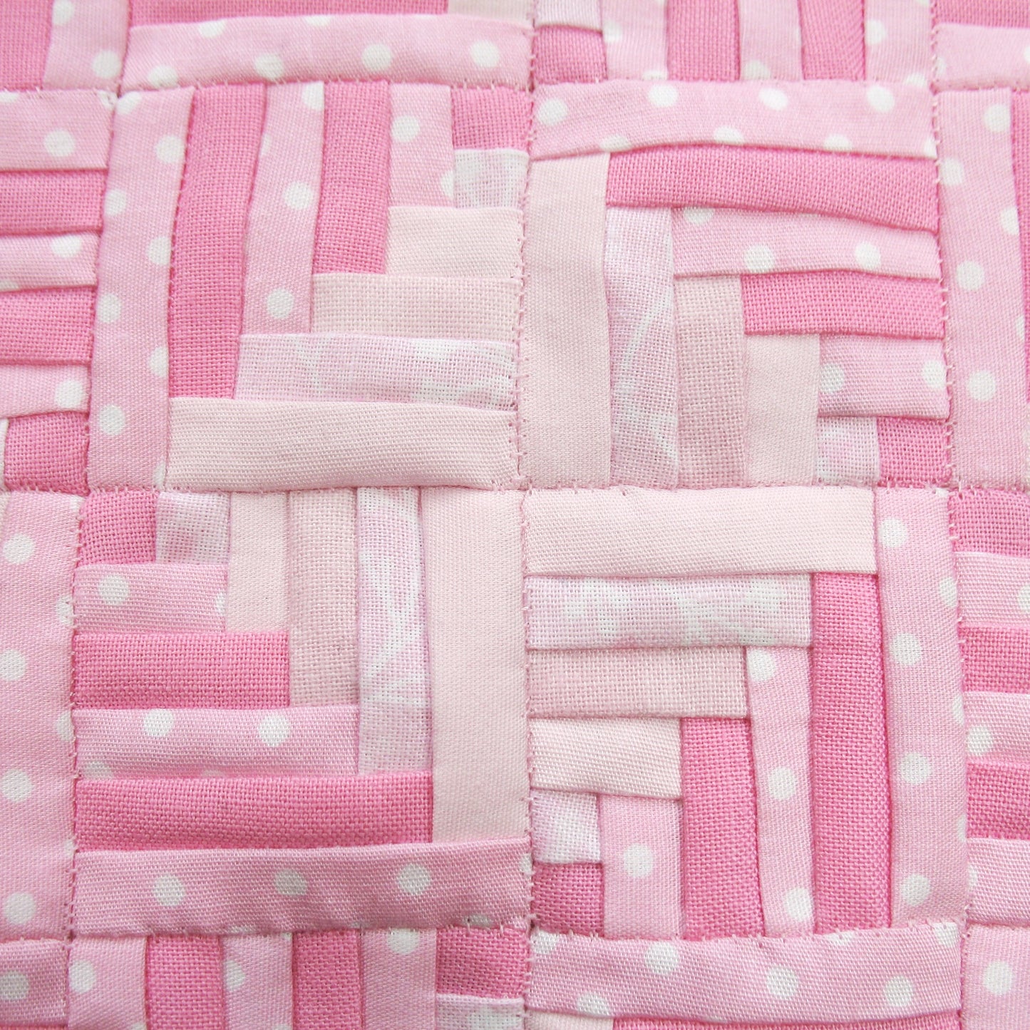Pink Double Quilt and Pillows for 1:12 Dollhouse