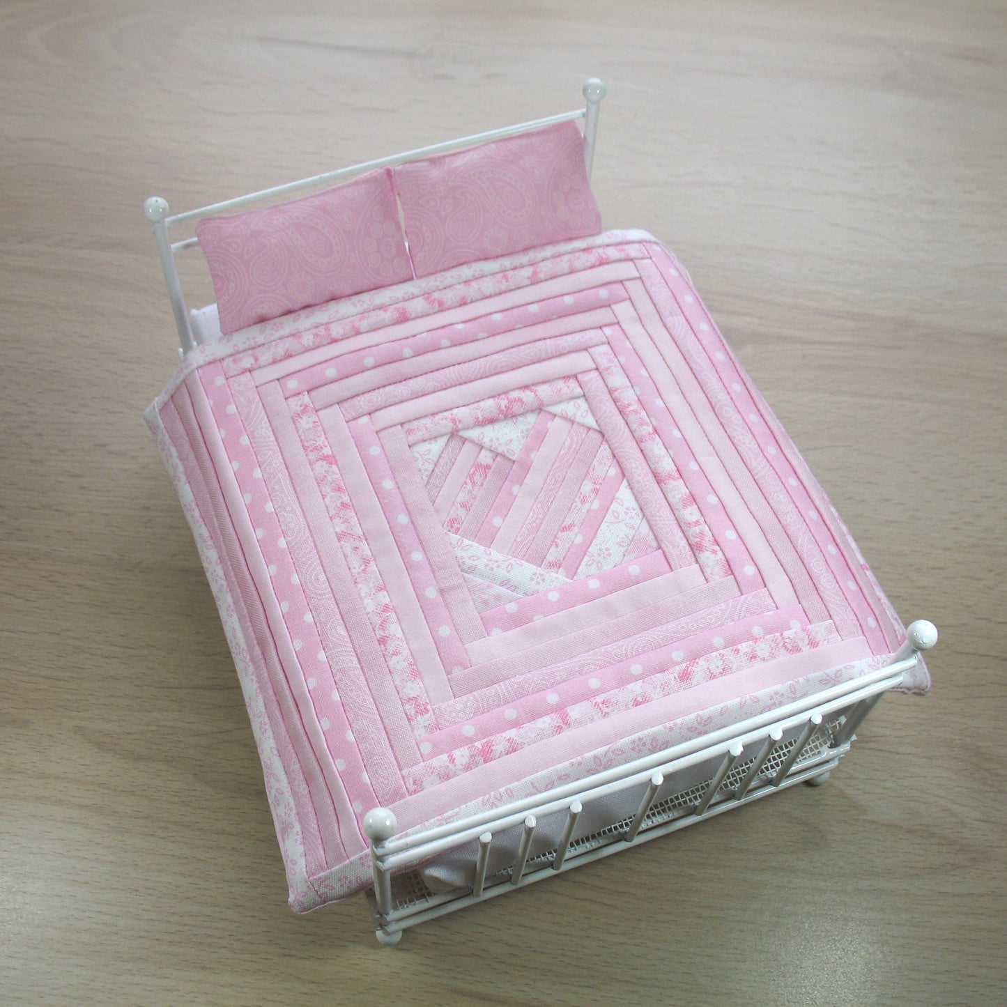 Pastel Pink Heart Double Quilt and Pillows for 1:12 Dollhouse
