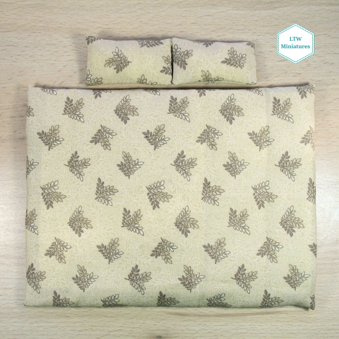 Scrappy 1" Squares Double Quilt and Pillows for 1:12 Dollhouse