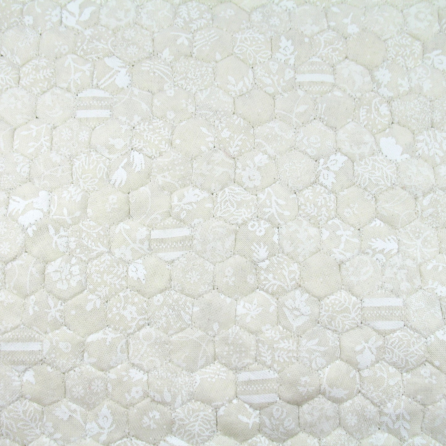 Neutral White Hexies Double Quilt and Pillows for 1:12 Dollhouse