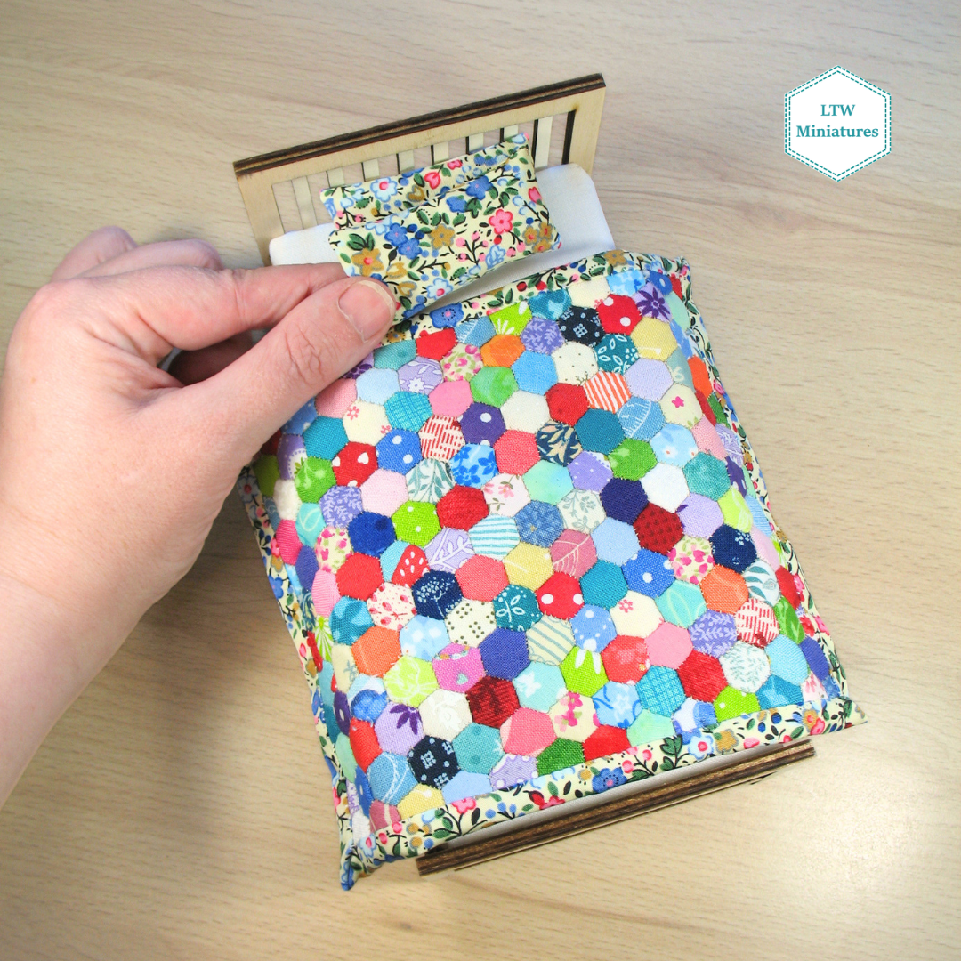 Bright Hexies Double Quilt and Pillows for 1:12 Dollhouse