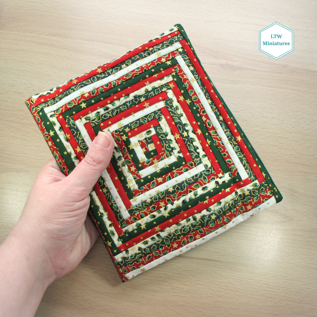 Christmas Log Cabin Double Quilt and Pillows for 1:12 Dollhouse