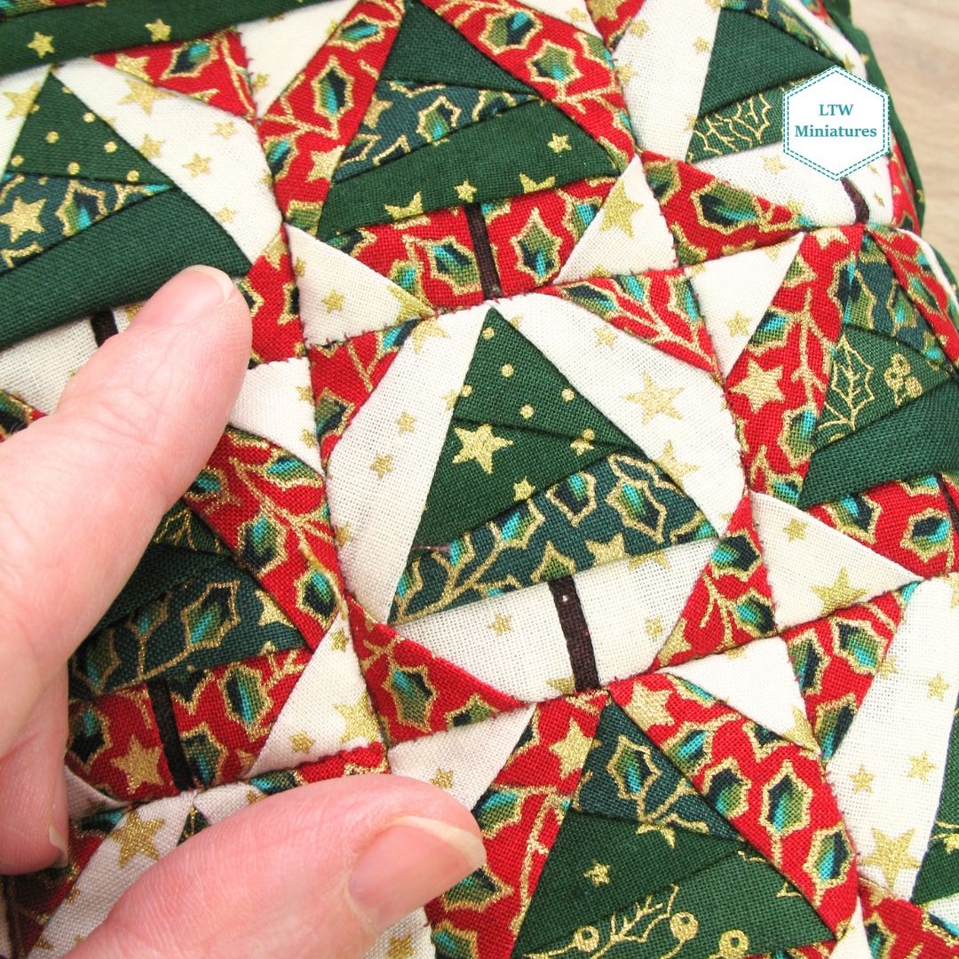 Christmas Trees Double Quilt and Pillows for 1:12 Dollhouse