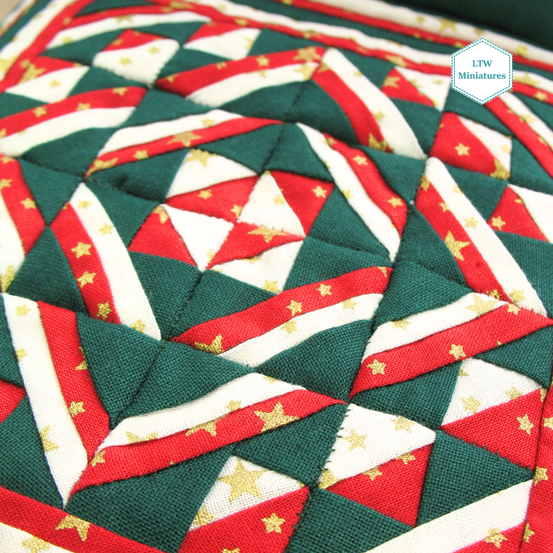 Christmas Triangles Double Quilt and Pillows for 1:12 Dollhouse