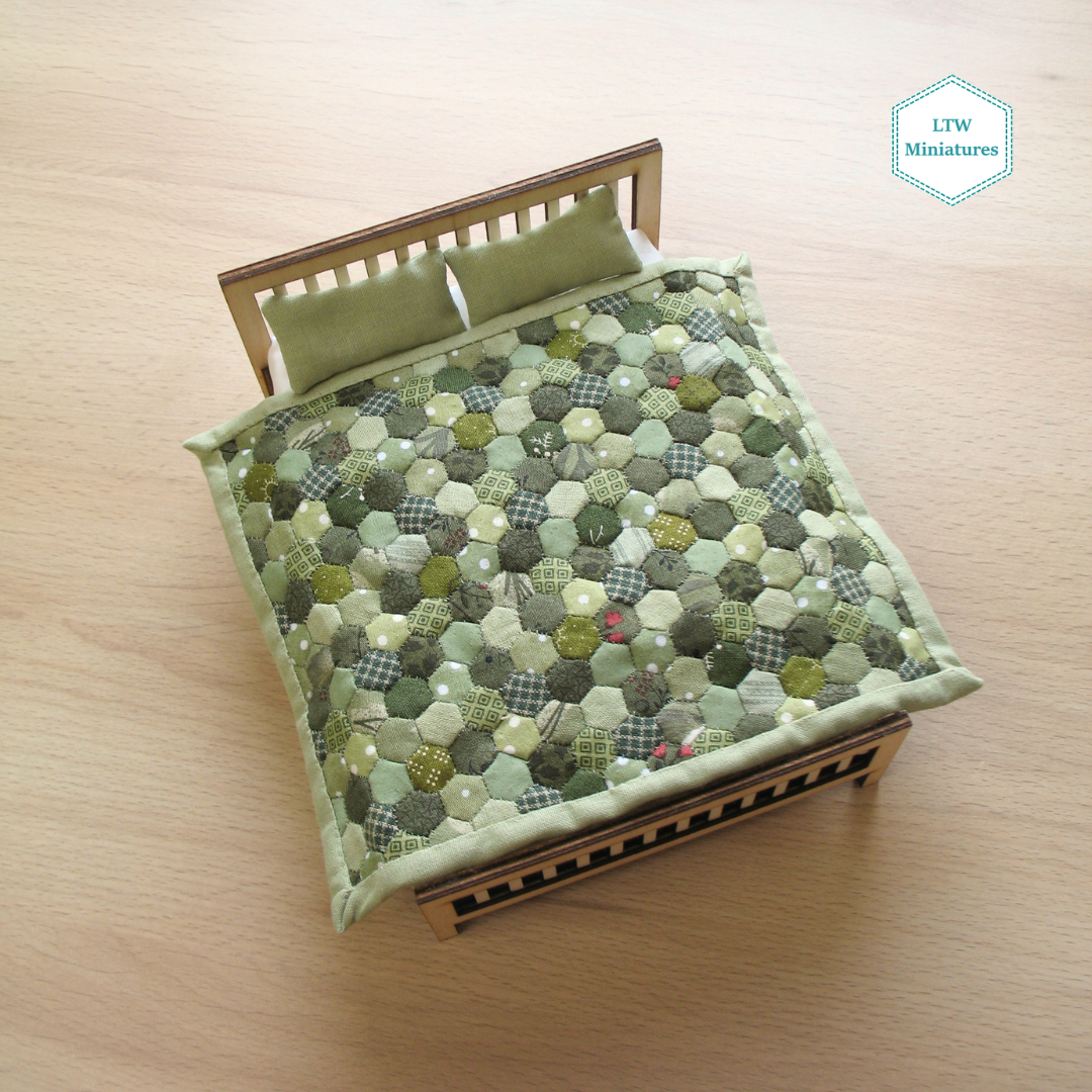 Green Hexies Double Quilt and Pillows for 1:12 Dollhouse