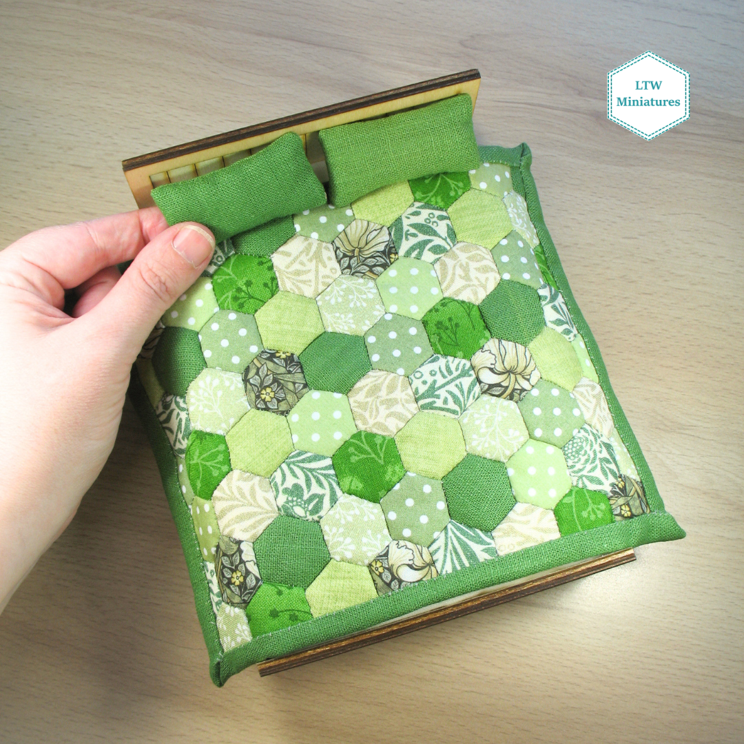 Green Hexies Double Quilt and Pillows for 1:12 Dollhouse
