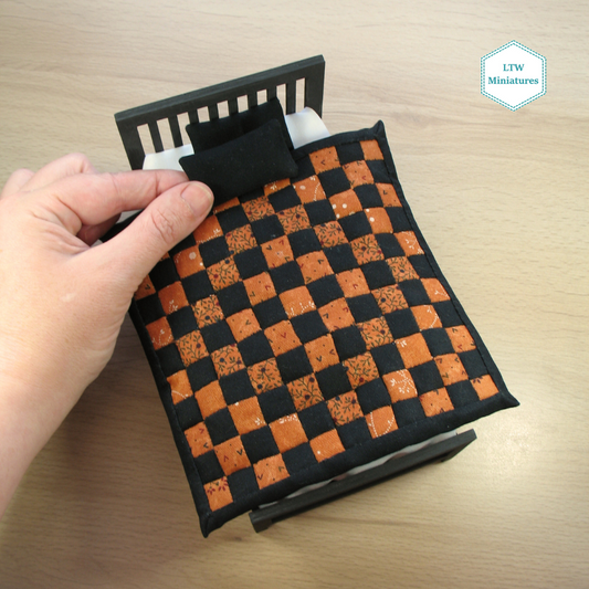 Halloween Checkers Single Quilt and Pillows for 1:12 Dollhouse