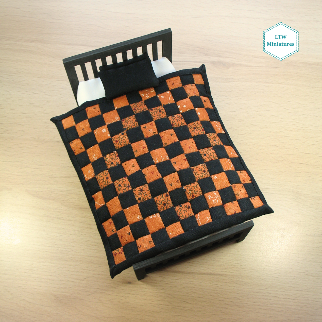 Halloween Checkers Single Quilt and Pillows for 1:12 Dollhouse