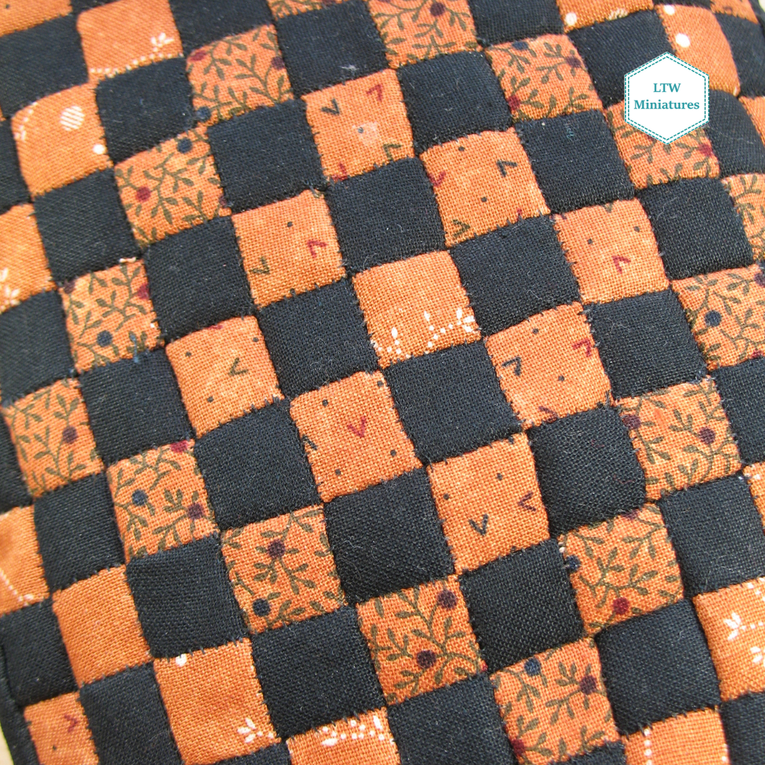 Halloween Checkers Single Quilt and Pillows for 1:12 Dollhouse
