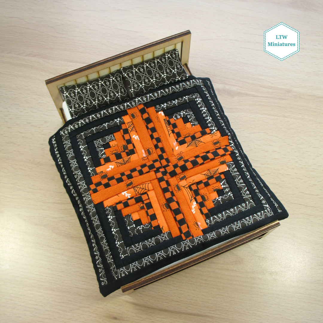 Halloween Double Quilt and Pillows for 1:12 Dollhouse
