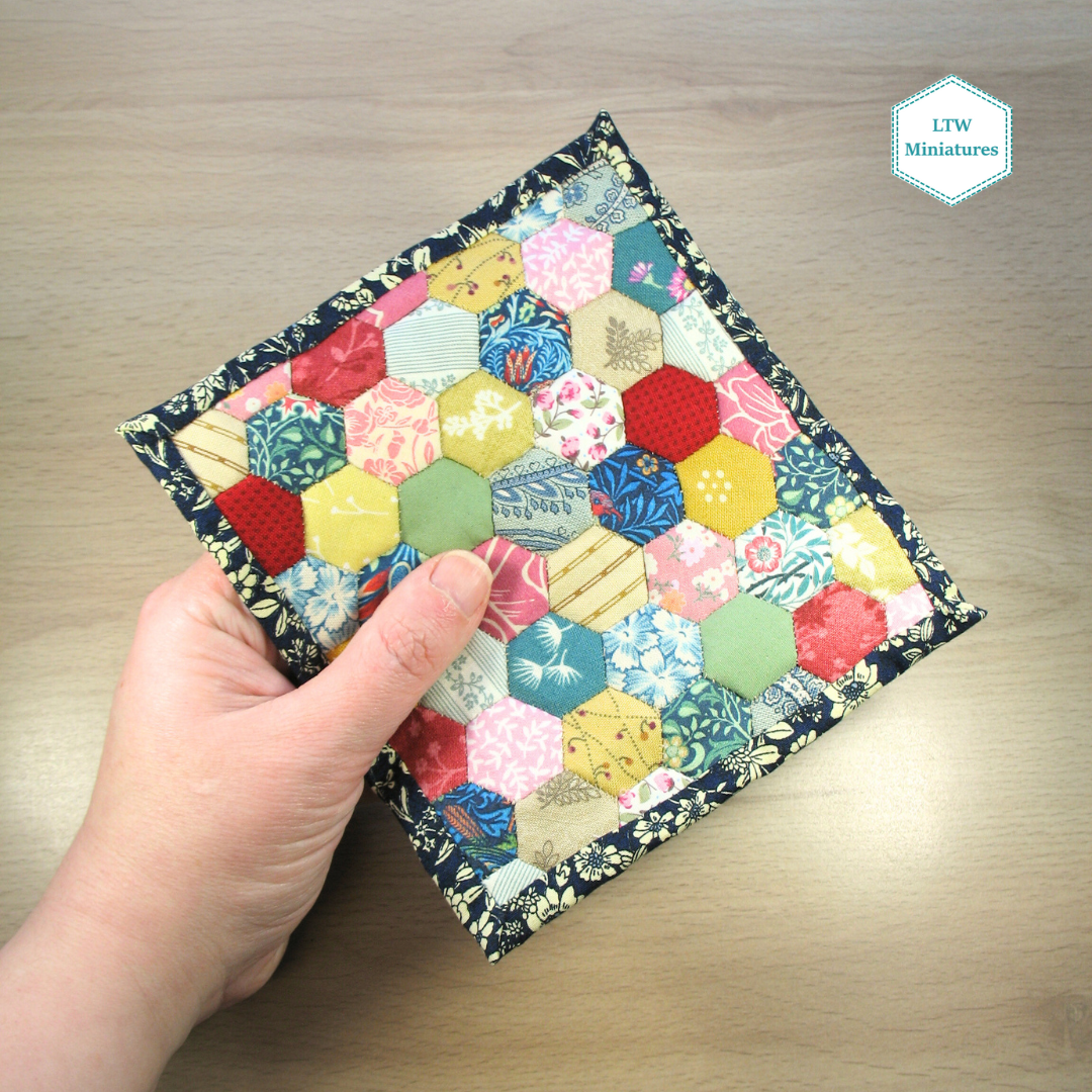 Scrappy Hexies Single Quilt and Pillows for 1:12 Dollhouse