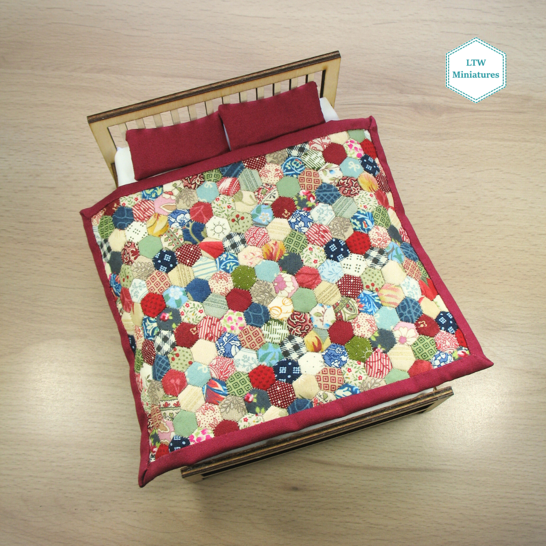 Scrappy Hexies Double Quilt and Pillows for 1:12 Dollhouse