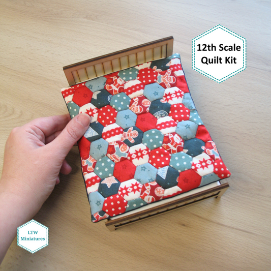 Christmas Scrappy Hexies 1:12 Quilt Kit