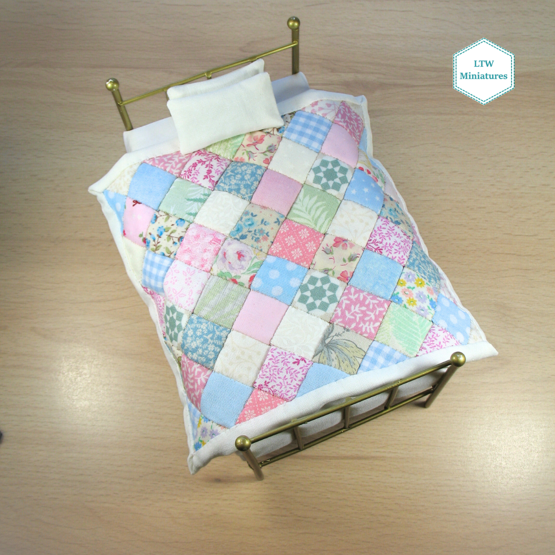 Pastel Diamonds Single Quilt and Pillows for 1:12 Dollhouse